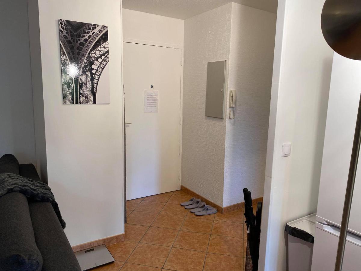 Luxueux Appartement Evry Centre - Parking - RER à 10 min Courcouronnes Esterno foto